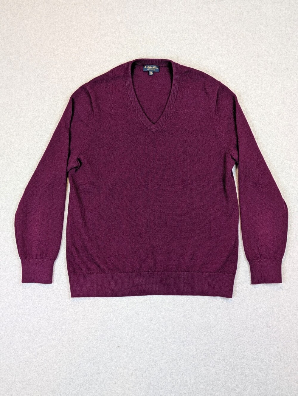 Brooks Brothers 100% Cashmere Sweater Mens 2XL Purple Burgundy V-Neck Pullover